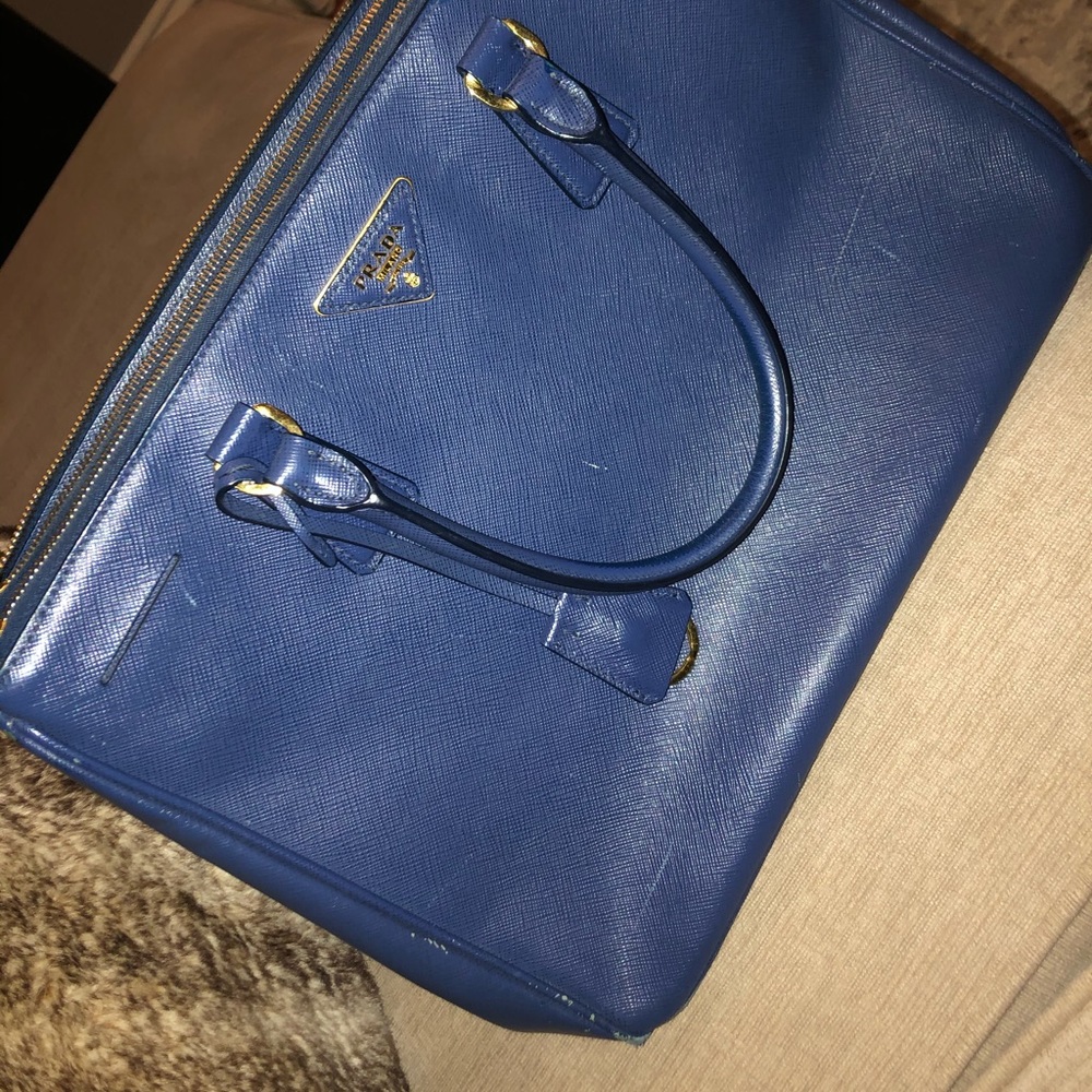 Prada Galleria Tote - Picture 1 of 6